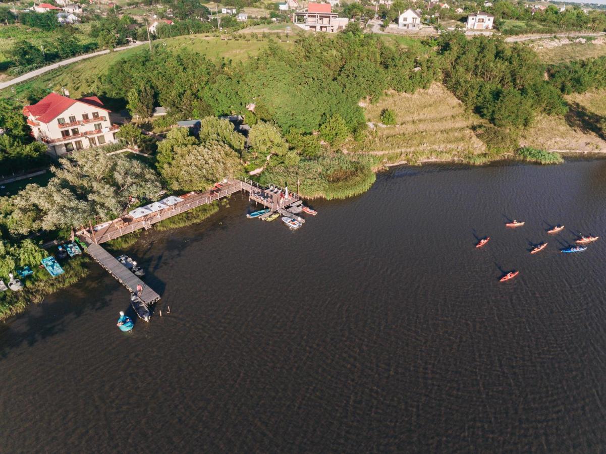 Enpi Lake Resort Iasi Ngoại thất bức ảnh